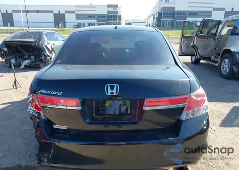 2011 Honda Accord 2.4 Ex-L z USA, uszkodzony, nr VIN 1HGCP2F82BA063021